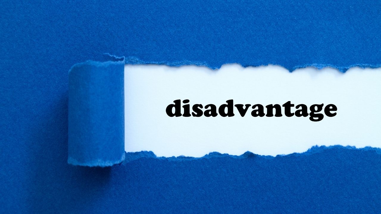 disadvantages of solar energy 